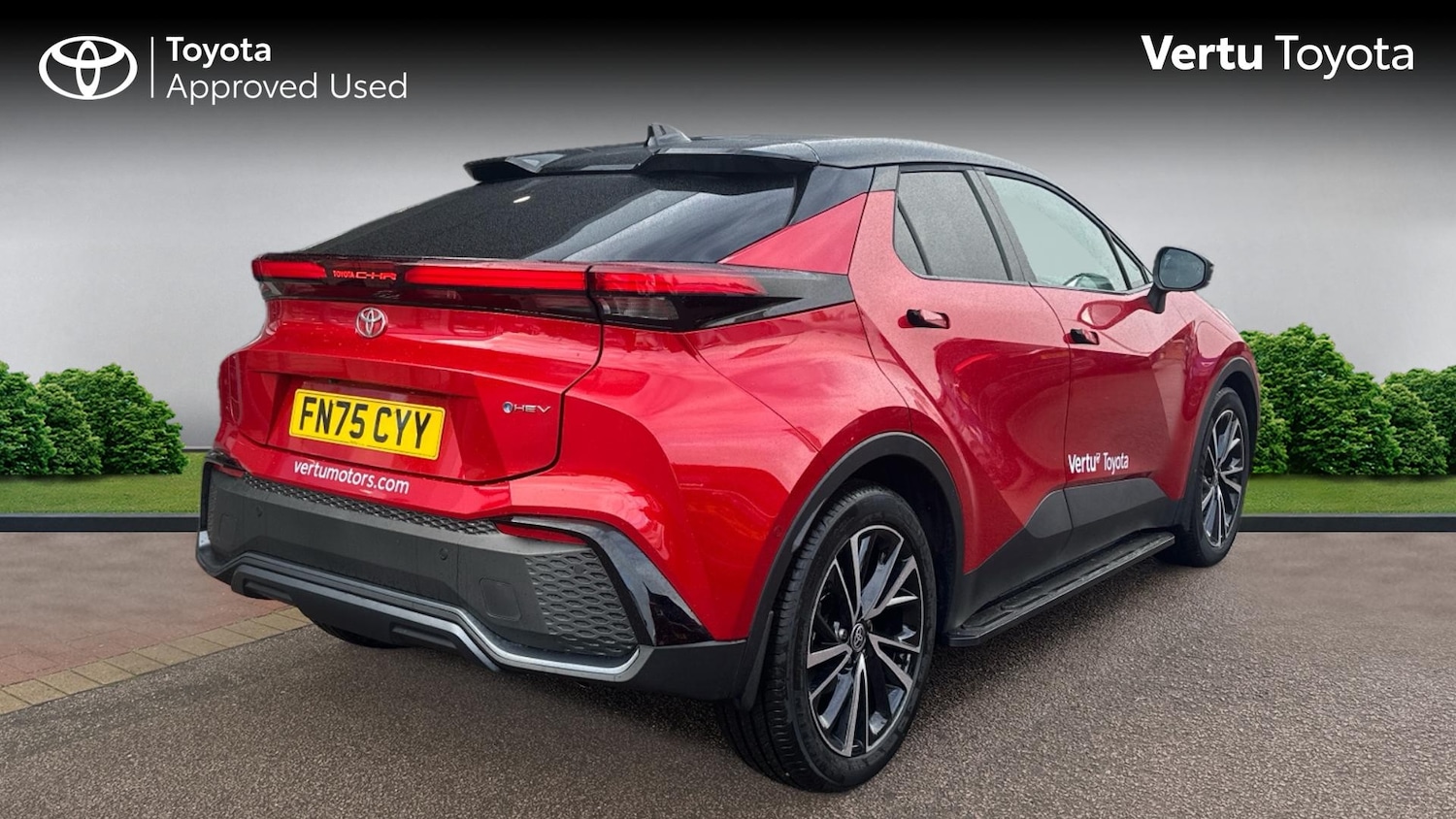 Used Toyota C-HR 2025 for sale - 77405646: Photo 2