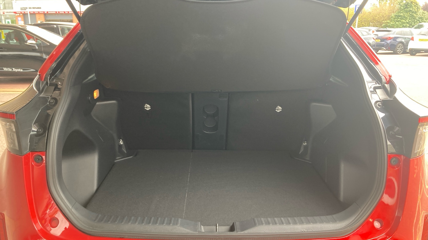 Used Toyota Yaris Cross 2023 for sale - 76193092: Photo 14