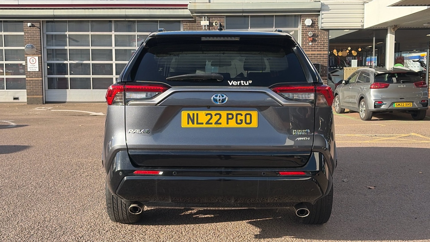 Used Toyota RAV4 2022 for sale - 77013682: Photo 19