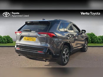 Used Toyota RAV4 2022 for sale - 77013682: Photo