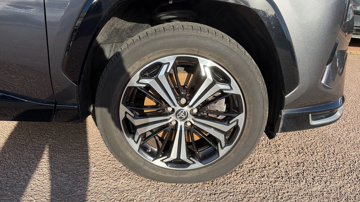 Used Toyota RAV4 2022 for sale - 77013682: Photo 37