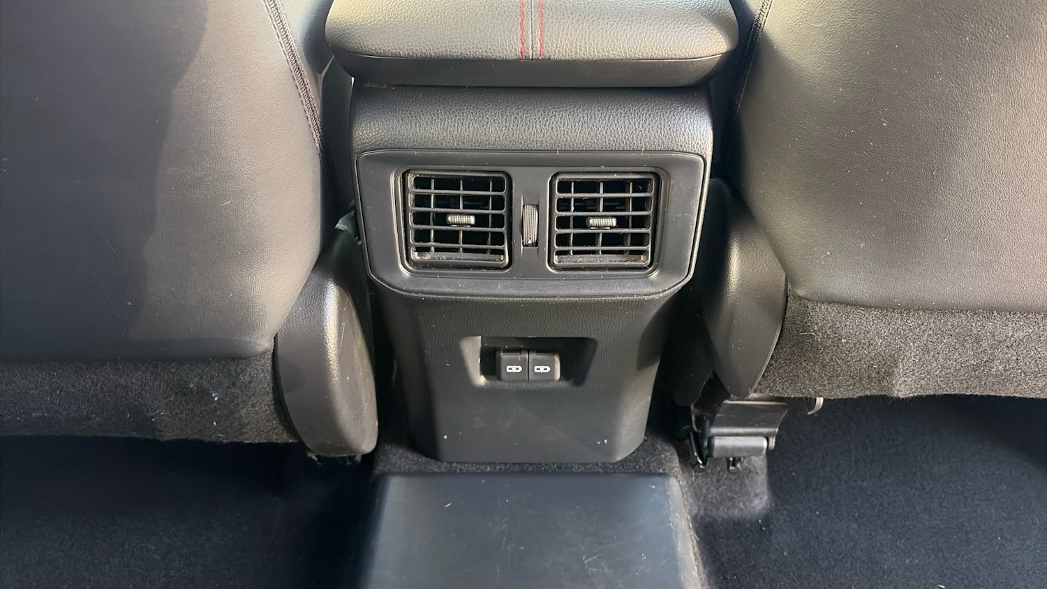 Used Toyota RAV4 2022 for sale - 77013682: Photo 45