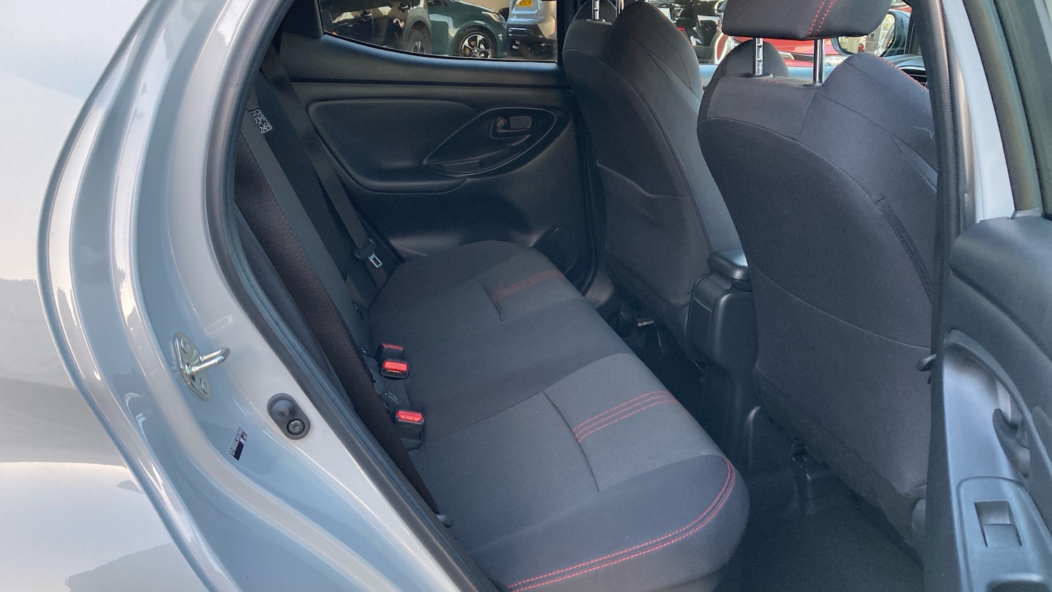 Used Toyota Yaris 2023 for sale - 77026028: Photo 12