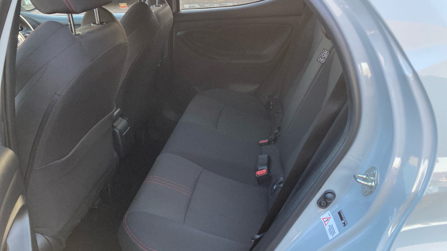 Used Toyota Yaris 2023 for sale - 77026028: Photo 13