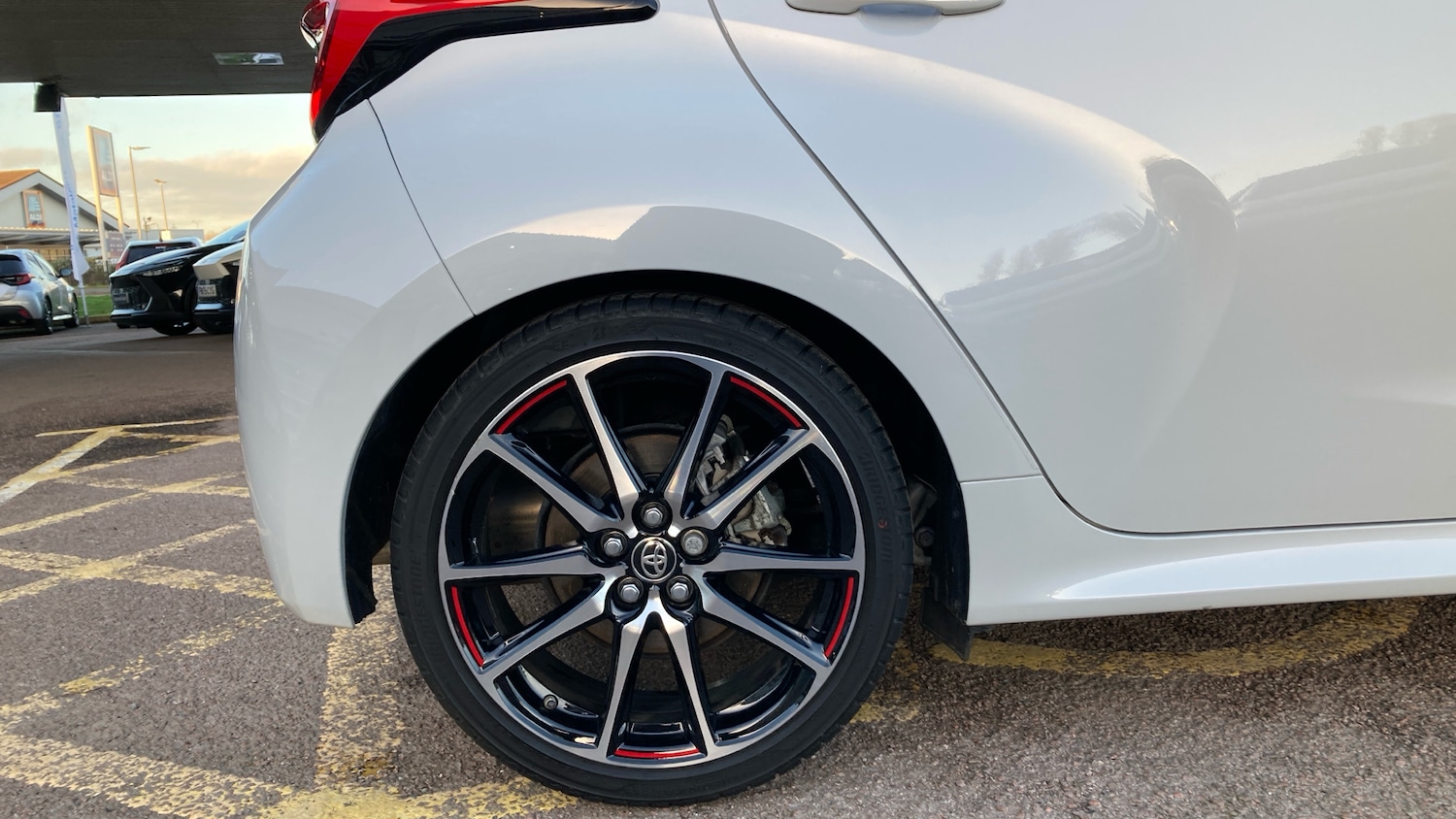 Used Toyota Yaris 2023 for sale - 77026028: Photo 18