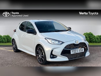 Used Toyota Yaris 2023 for sale - 77026028: Photo