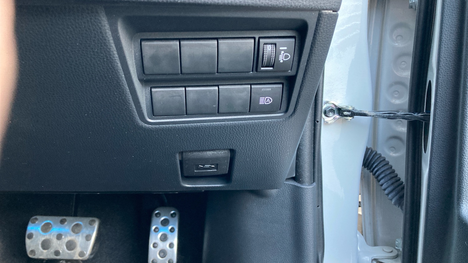 Used Toyota Yaris 2023 for sale - 77026028: Photo 31