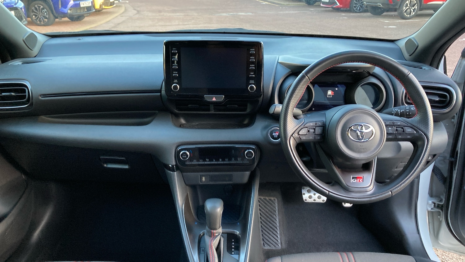 Used Toyota Yaris 2023 for sale - 77026028: Photo 5