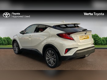Used Toyota C-HR 2022 for sale - 77046518: Photo