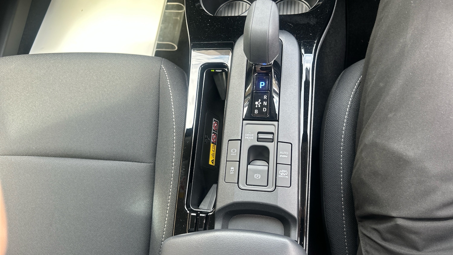 Used Toyota Prius 2025 for sale - 76859077: Photo 44