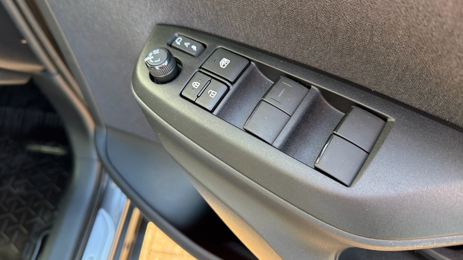 Used Toyota Yaris Cross 2023 for sale - 78066619: Photo 26