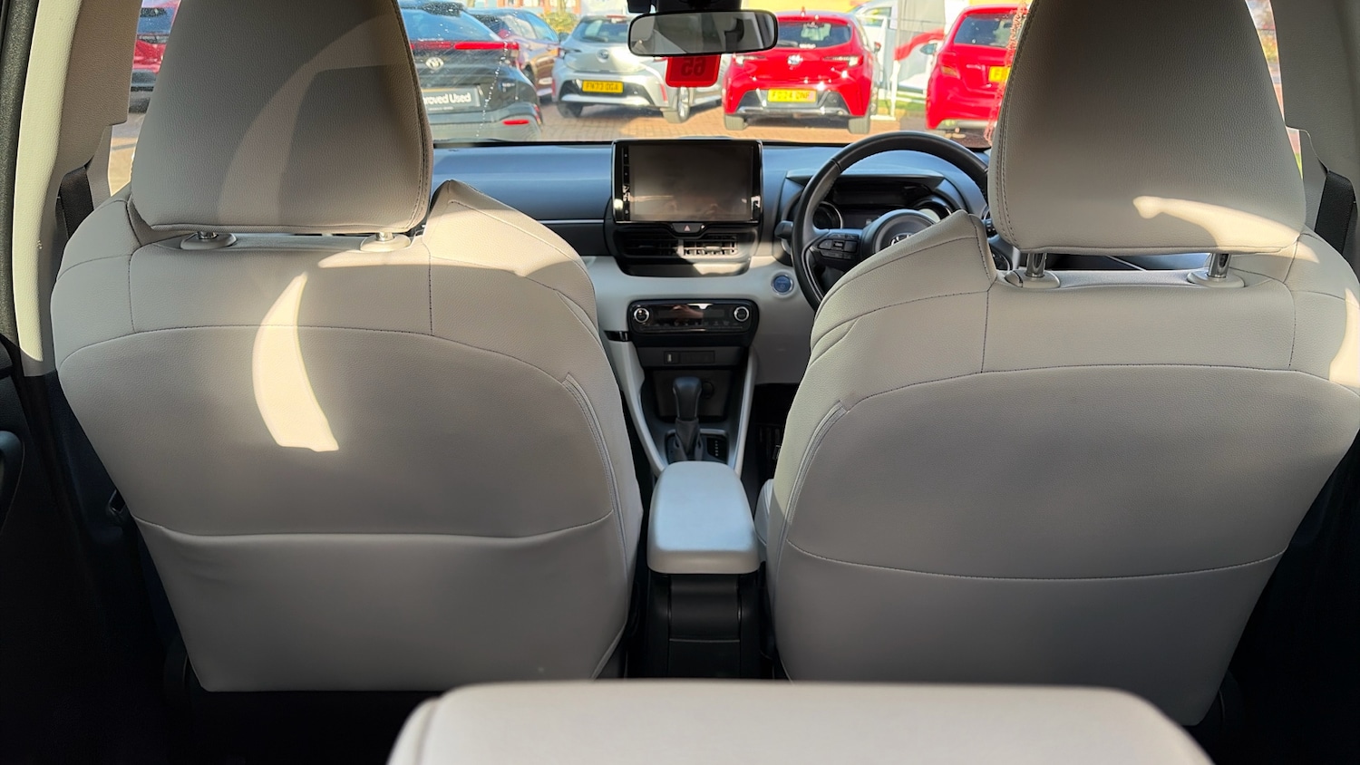 Used Toyota Yaris 2024 for sale - 77118418: Photo 32