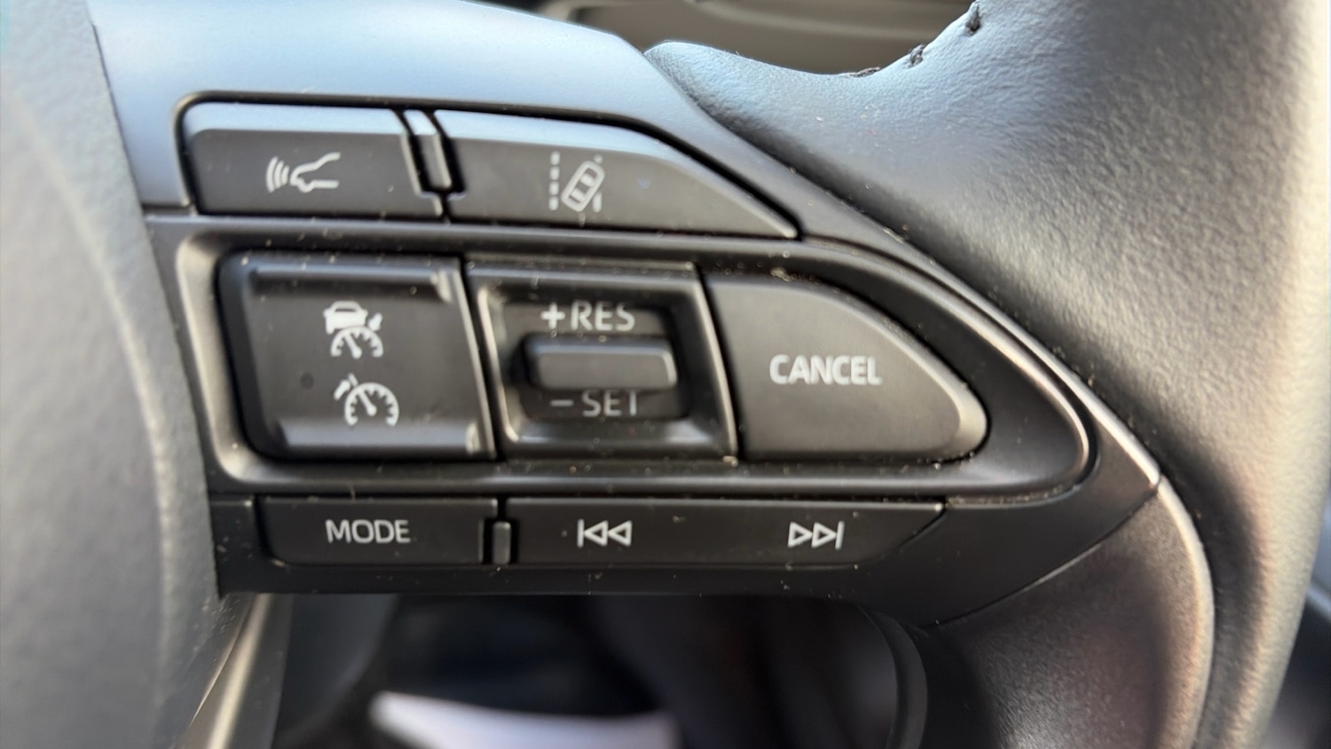 Used Toyota Yaris 2024 for sale - 77118418: Photo 47