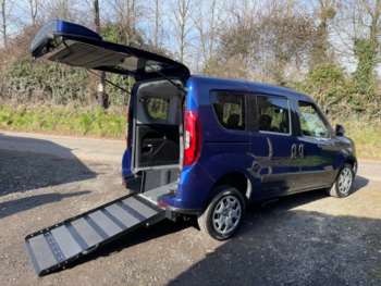 2019 - DOBLO 16V SX WHEELCHAIR ACCESSIBLE VEHICLE 3 SEATS 5-Door