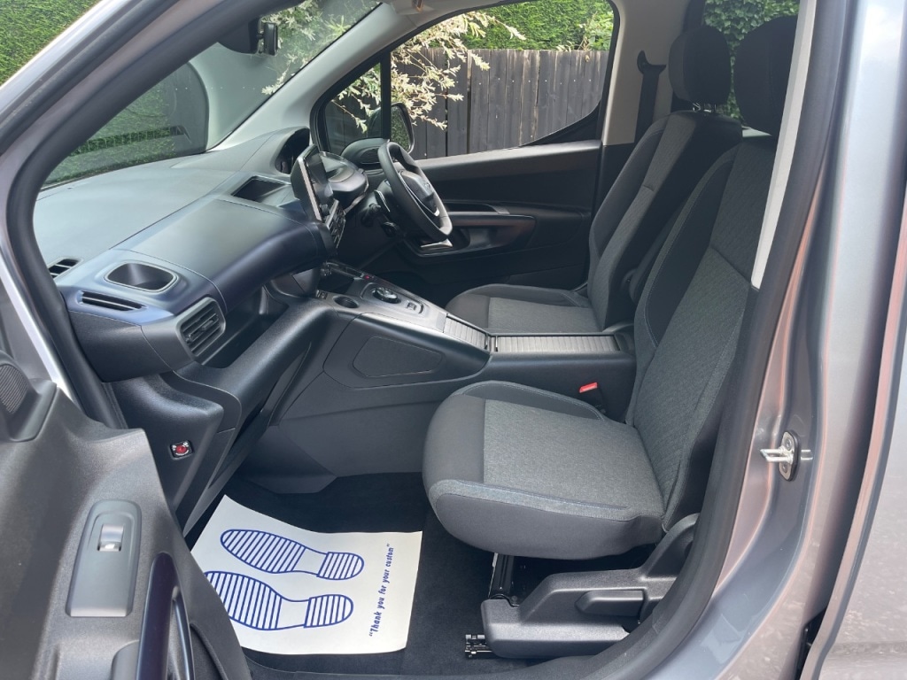 Used Peugeot Rifter 2023 for sale - 76345088: Photo 15