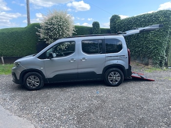 Used Peugeot Rifter 2023 for sale - 76345088: Photo