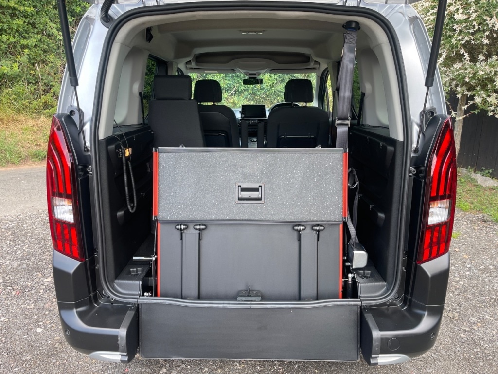 Used Peugeot Rifter 2023 for sale - 76345088: Photo 5