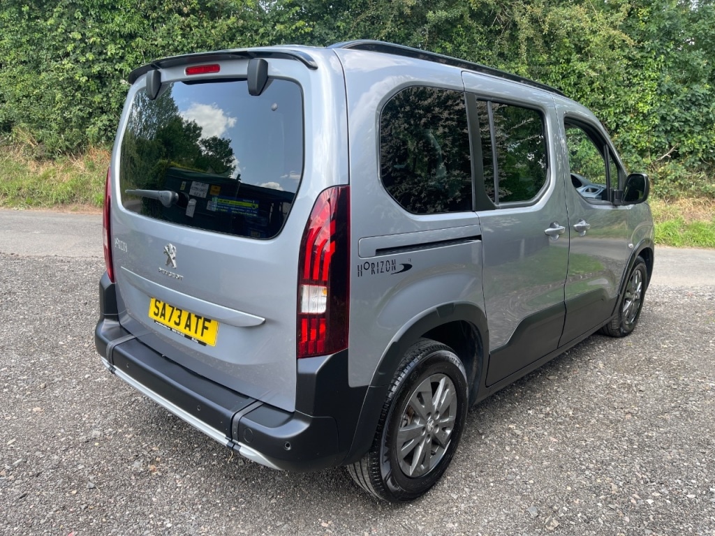 Used Peugeot Rifter 2023 for sale - 76345088: Photo 7