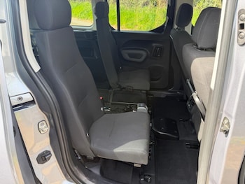 Used Peugeot Rifter 2024 for sale - 78181940: Photo