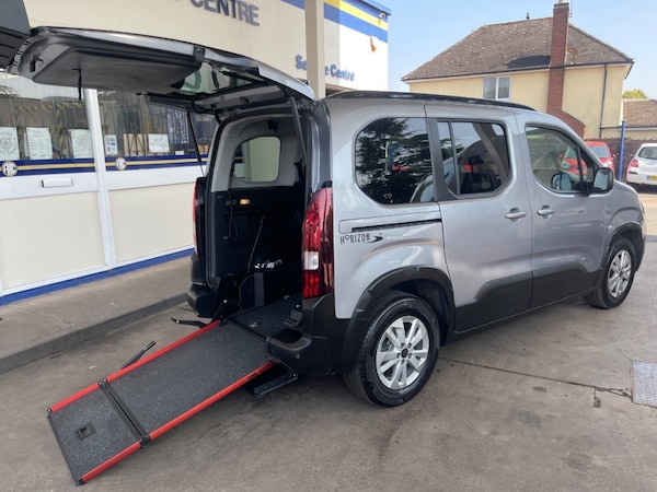 Used Peugeot Rifter 2025 for sale - 75009170: Photo 1