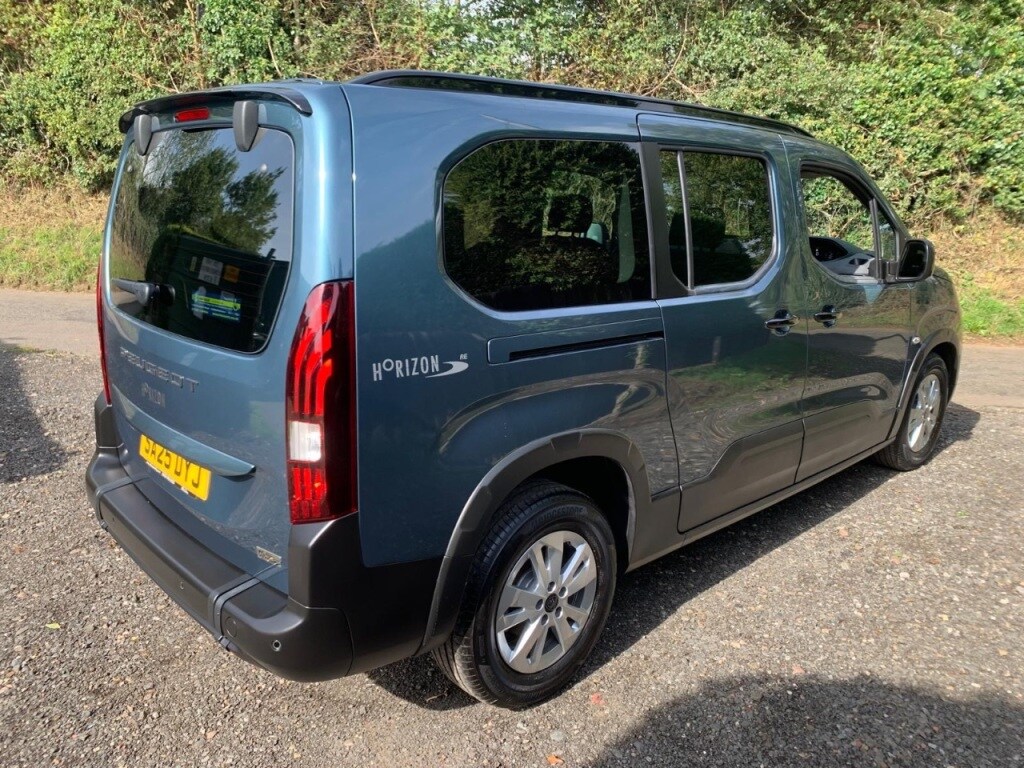 Used Peugeot Rifter 2025 for sale - 77931515: Photo 11