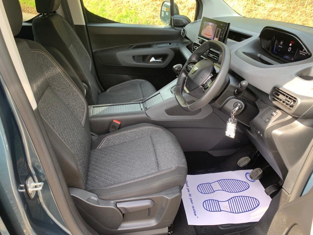 Used Peugeot Rifter 2025 for sale - 77931515: Photo 17