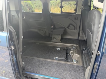 Used Ford Tourneo Custom 2022 for sale - 79480788: Photo