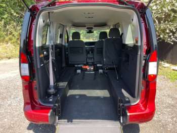 Used Ford Tourneo Connect 2023 for sale - 74930186: Photo