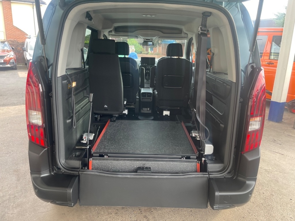 Used Peugeot Rifter 2025 for sale - 78190840: Photo 10