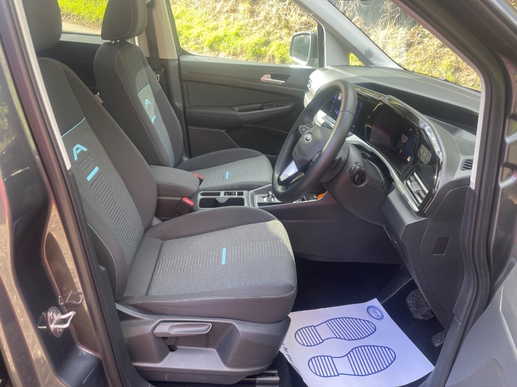 Used Ford Tourneo Connect 2025 for sale - 76068214: Photo 12