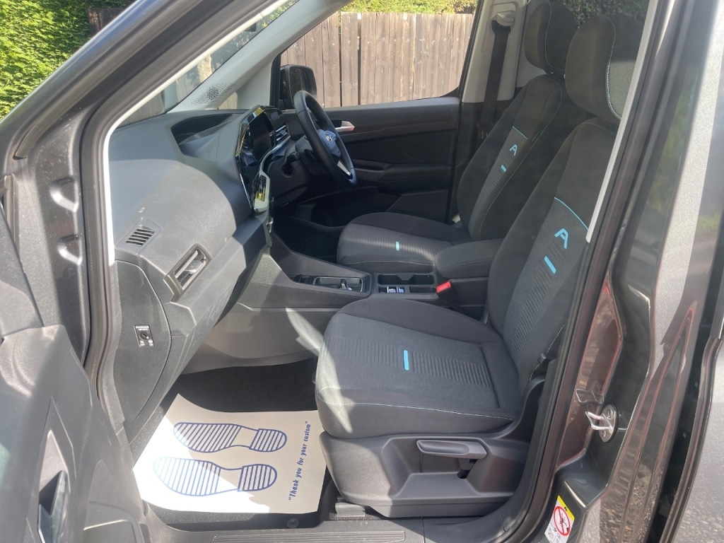 Used Ford Tourneo Connect 2025 for sale - 76068214: Photo 15