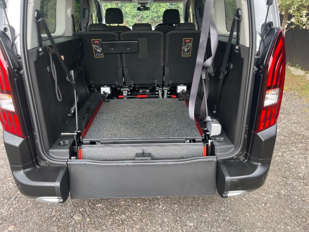 Used Peugeot Rifter 2024 for sale - 78190838: Photo 6