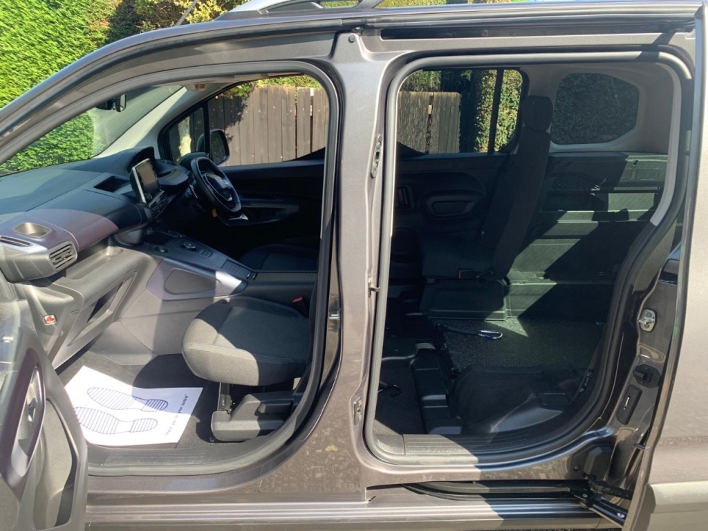 Vehicle 14