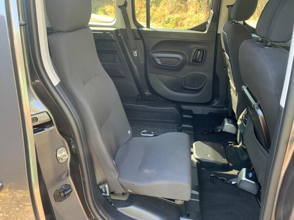 Used Peugeot Rifter 2021 for sale - 75474131: Photo 6