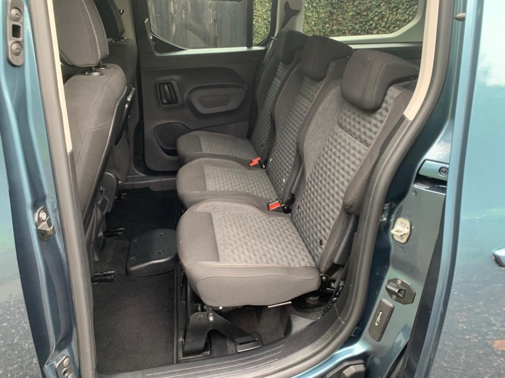 Used Peugeot Rifter 2024 for sale - 76798594: Photo 4