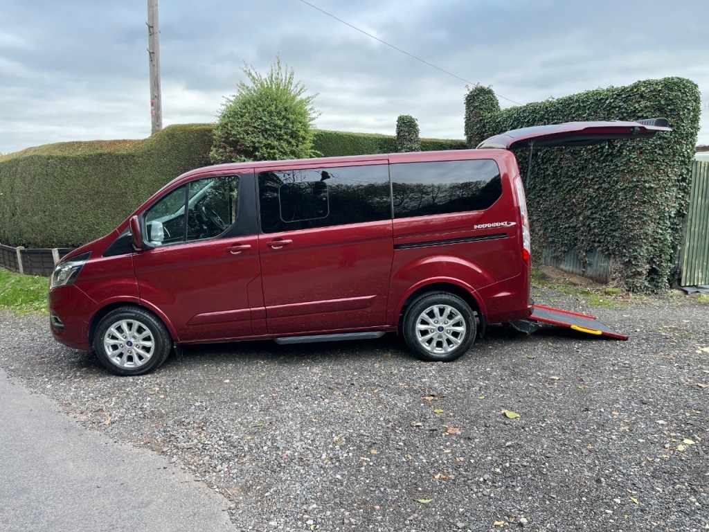 Used Ford Tourneo Custom 2021 for sale - 76147194: Photo 4