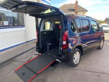 2021 - HORIZON RE 1.5 BlueHDi AUTOMATIC WHEELCHAIR ACCESSIBLE VEHICLE 3 SEATS 5-Door