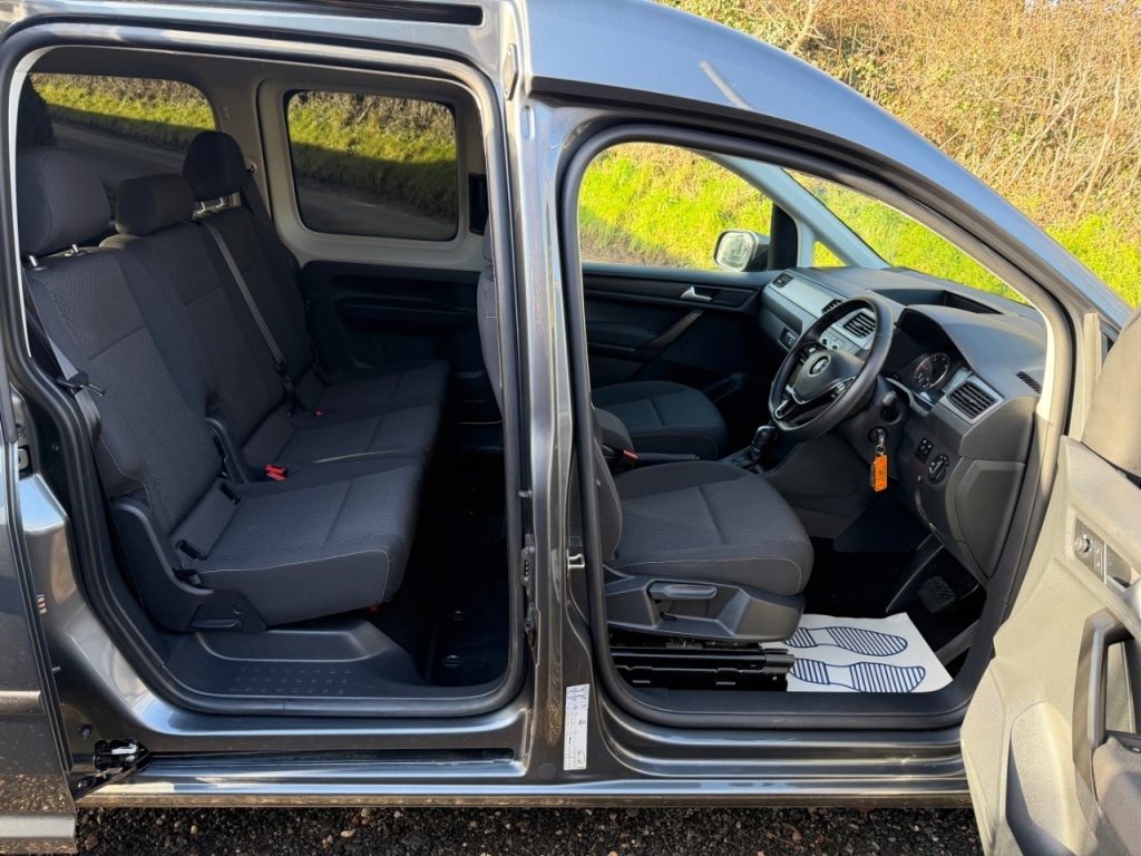 Used Volkswagen Caddy Maxi Life 2020 for sale - 77355031: Photo 15