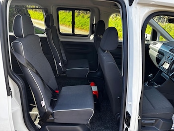 Used Volkswagen Caddy Maxi Life 2021 for sale - 78357712: Photo