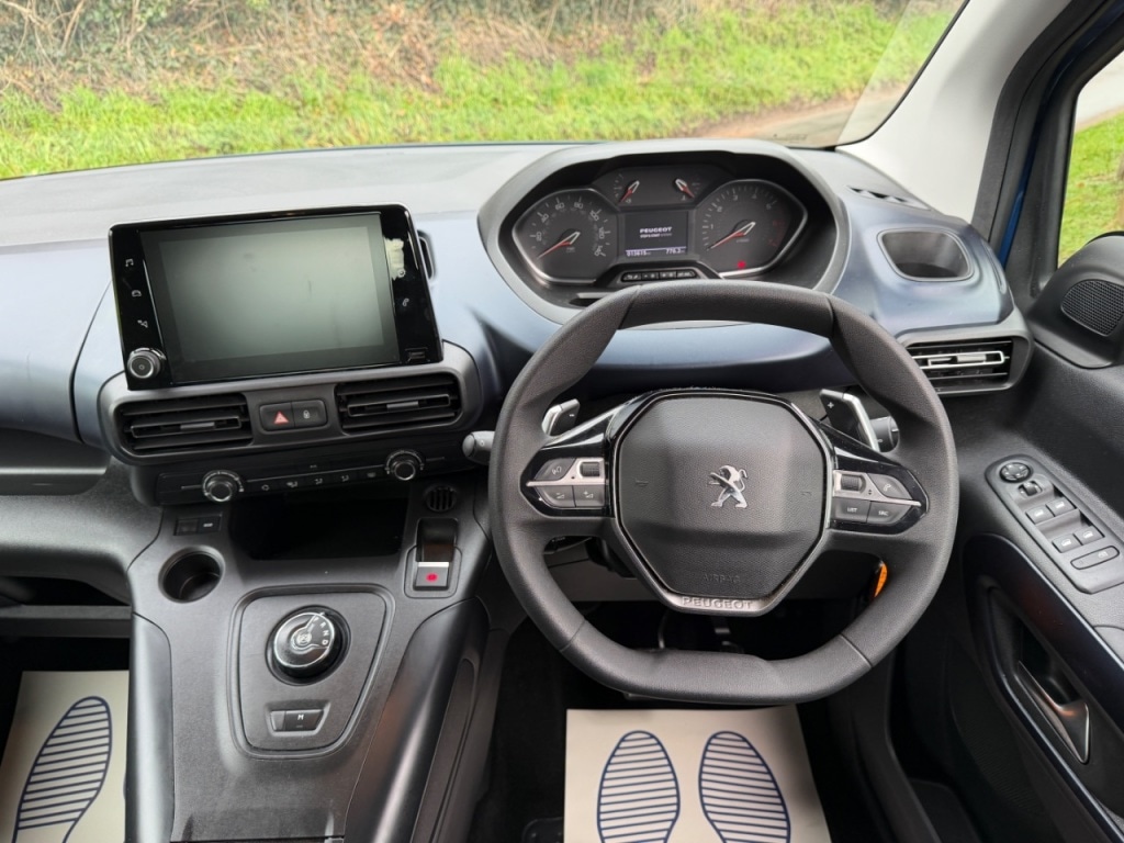 Used Peugeot Rifter 2023 for sale - 77571137: Photo 13