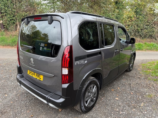Used Peugeot Rifter 2024 for sale - 76266338: Photo 10