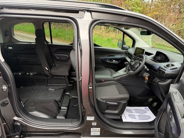 Used Peugeot Rifter 2024 for sale - 76266338: Photo 13