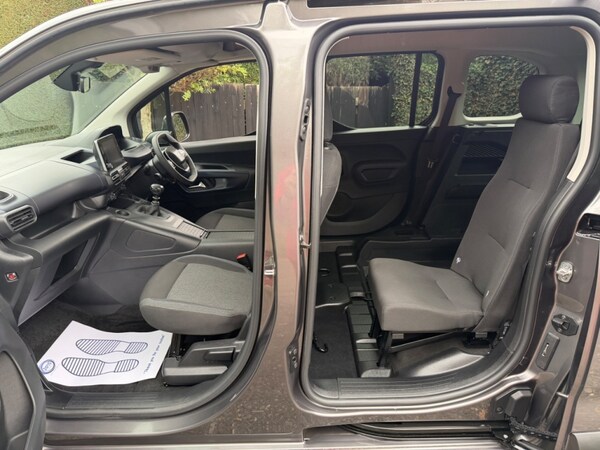 Used Peugeot Rifter 2024 for sale - 76266338: Photo 8
