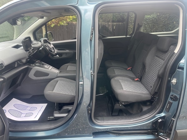 Used Peugeot Rifter 2024 for sale - 76209958: Photo 7