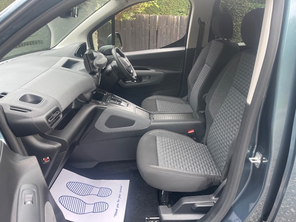 Used Peugeot Rifter 2024 for sale - 76209958: Photo 8