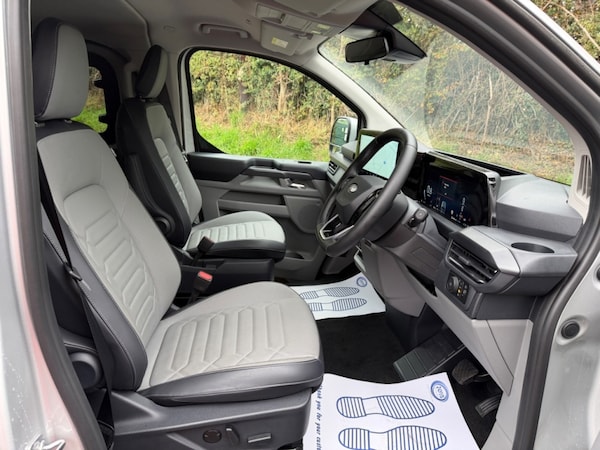 Used Ford Tourneo Custom 2025 for sale - 76255830: Photo 15