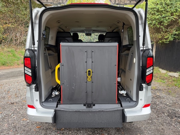 Used Ford Tourneo Custom 2025 for sale - 76255830: Photo 5
