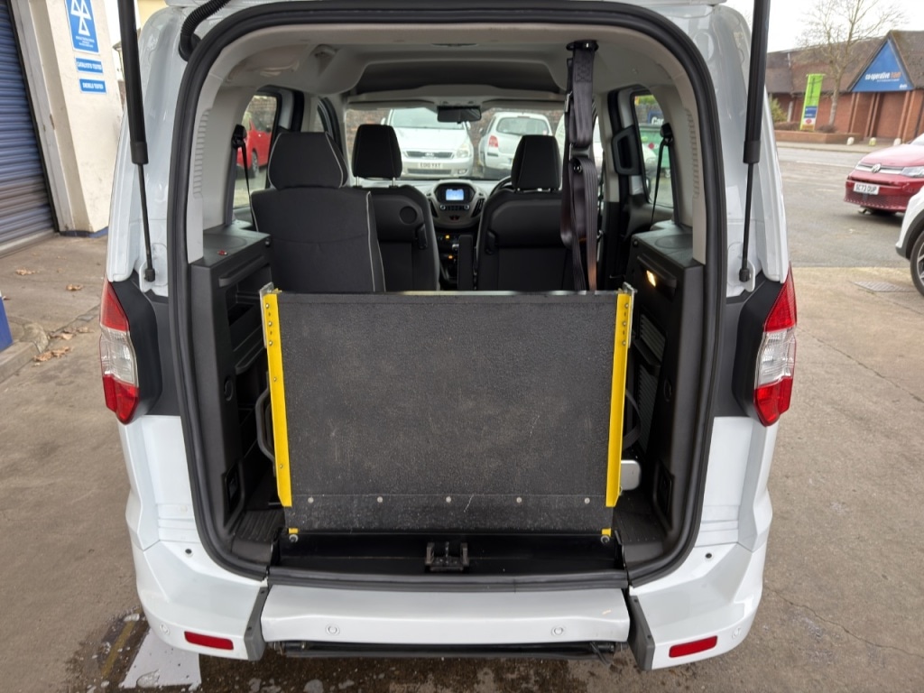 Used Ford Tourneo Courier 2020 for sale - 77061470: Photo 5