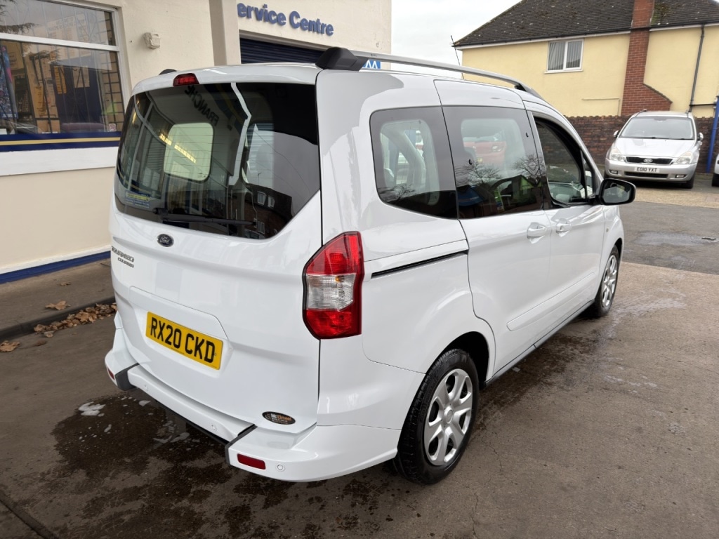 Used Ford Tourneo Courier 2020 for sale - 77061470: Photo 6