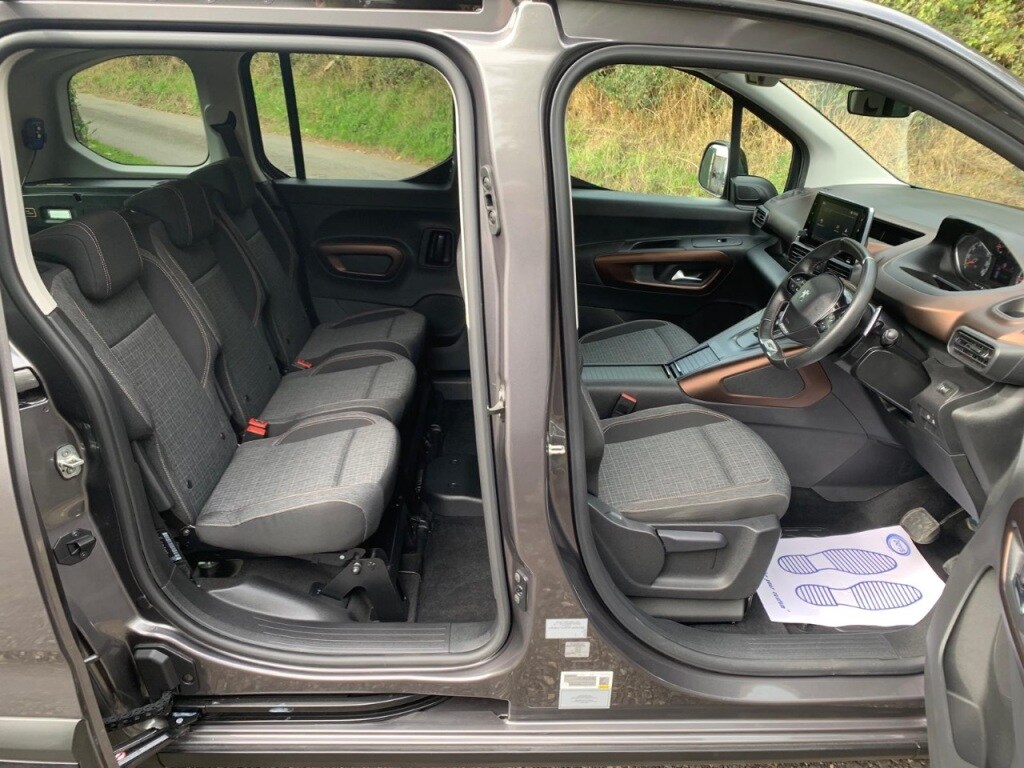 Used Peugeot Rifter 2024 for sale - 75936079: Photo 5